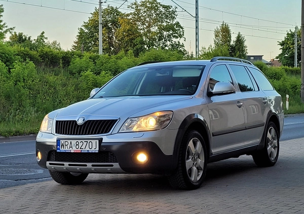 Skoda Octavia cena 30900 przebieg: 226000, rok produkcji 2010 z Pionki małe 781